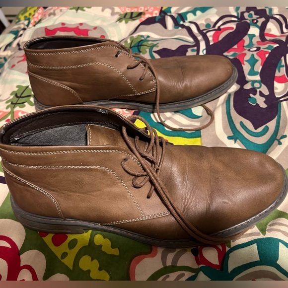 Izod brown booties - Picture 8 of 10